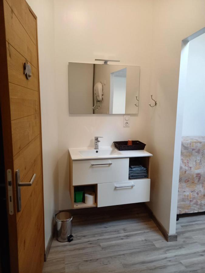 La Teranga Proche La Rochelle Lägenhet Nuaille-d'Aunis Exteriör bild